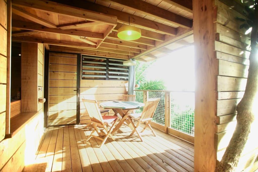 Bungalow Ecologique Avec Toilettes Seches Leu Kabanon Vue Mer Saint-Leu Luaran gambar