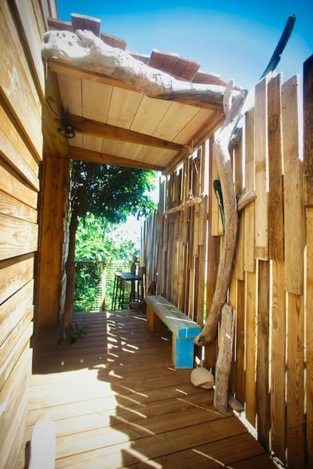 Bungalow Ecologique Avec Toilettes Seches Leu Kabanon Vue Mer Saint-Leu Luaran gambar