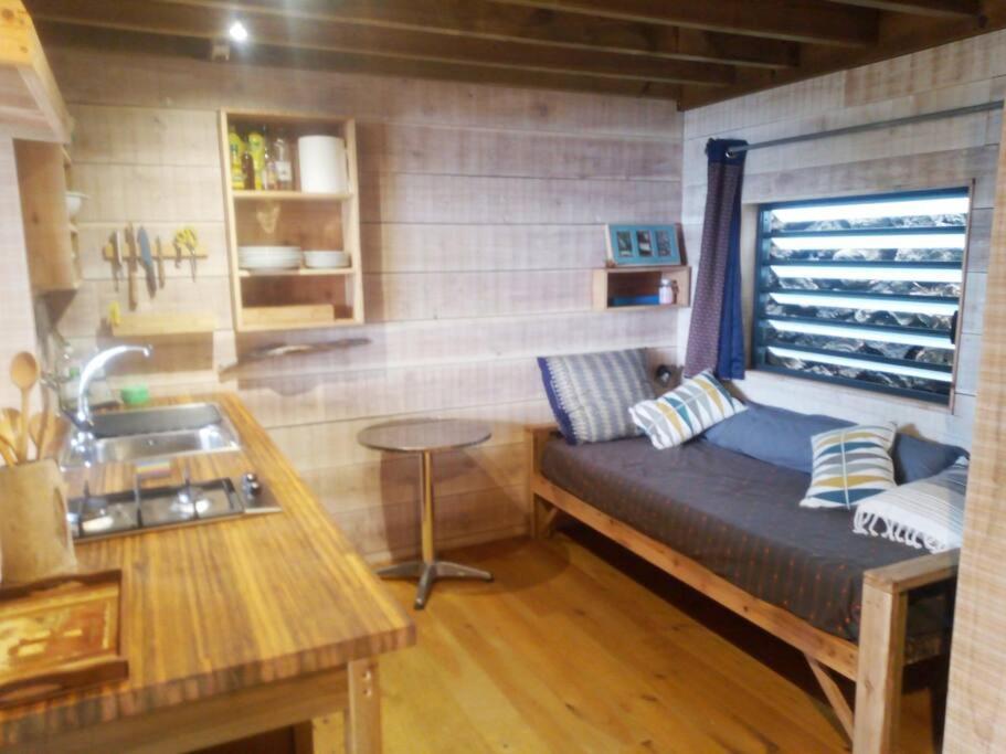 Bungalow Ecologique Avec Toilettes Seches Leu Kabanon Vue Mer Saint-Leu Luaran gambar