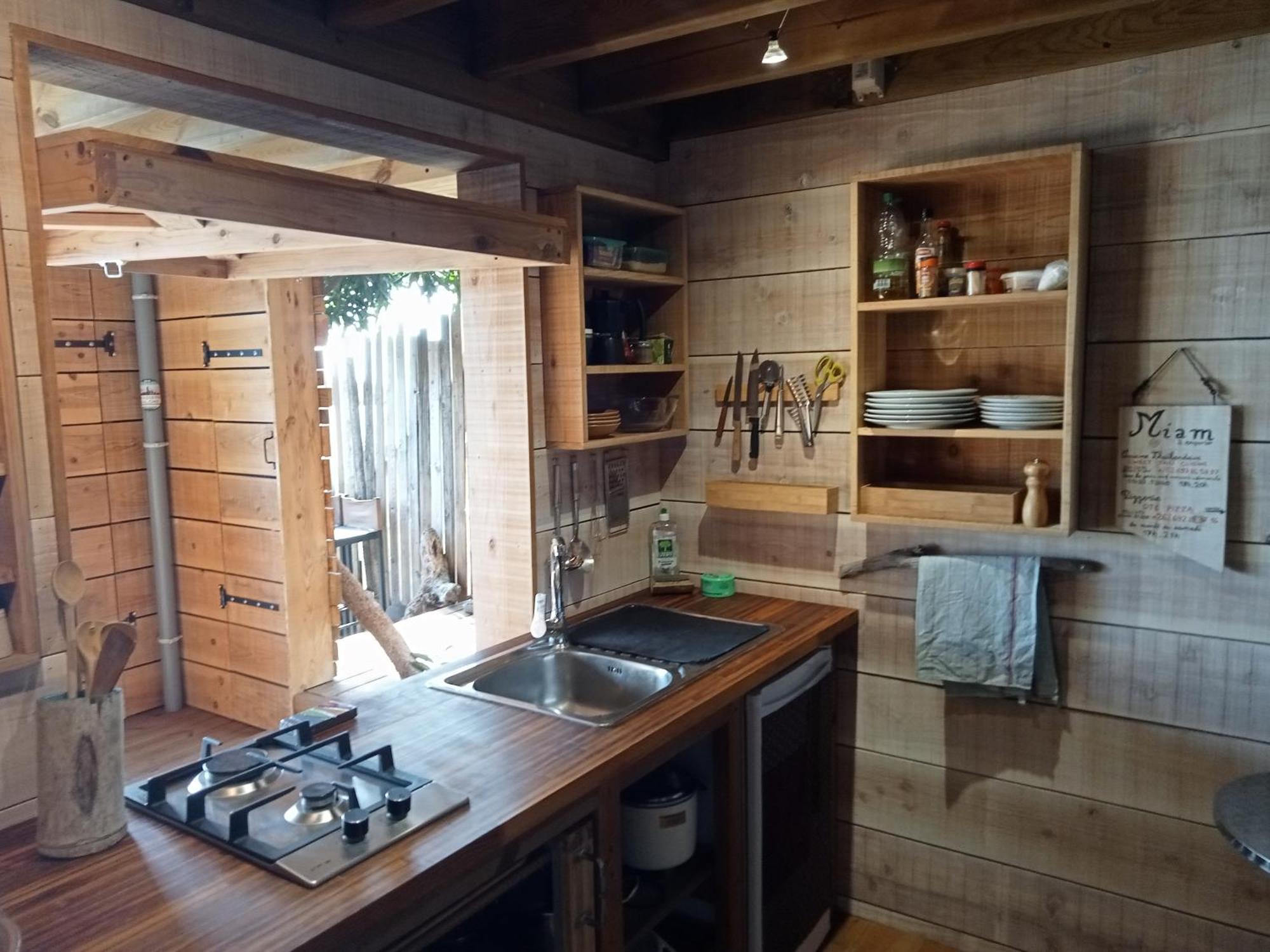 Bungalow Ecologique Avec Toilettes Seches Leu Kabanon Vue Mer Saint-Leu Luaran gambar